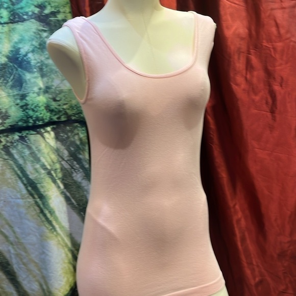 Nwt light pink one size fits all bamboo fabric tank top - Picture 1 of 7